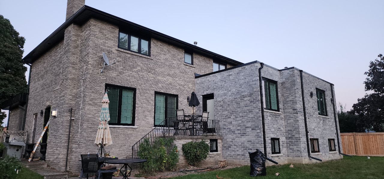 Deck and Fence Staining Ottawa - Fence Painting Ottawa Canada